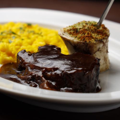 Braised Japanese black beef shank and saffron risotto ~Ossobuco style~