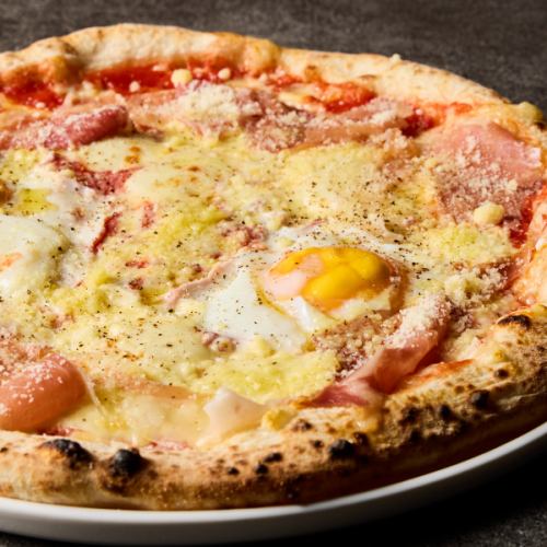 Bismarckrosso with prosciutto and soft-boiled egg 20cm
