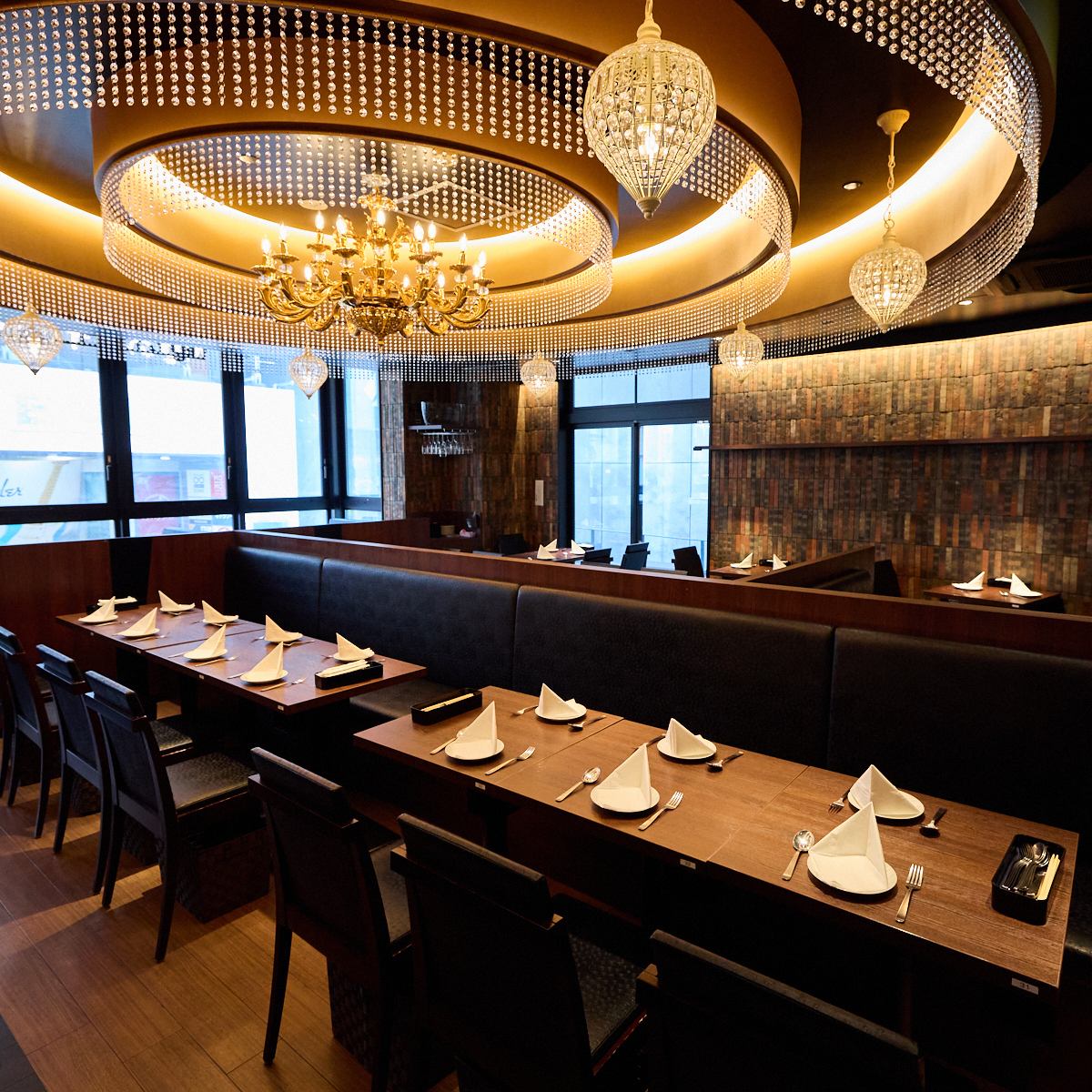 センター街すぐ!!シャンデリア輝く空間で本格イタリアン堪能♪