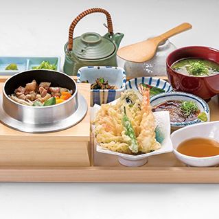【釜飯】豊後冠地鶏釜飯と天ぷら定食
