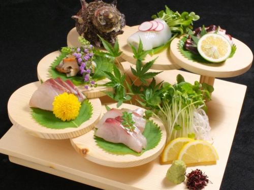 嚴選九州海域的生魚片拼盤！