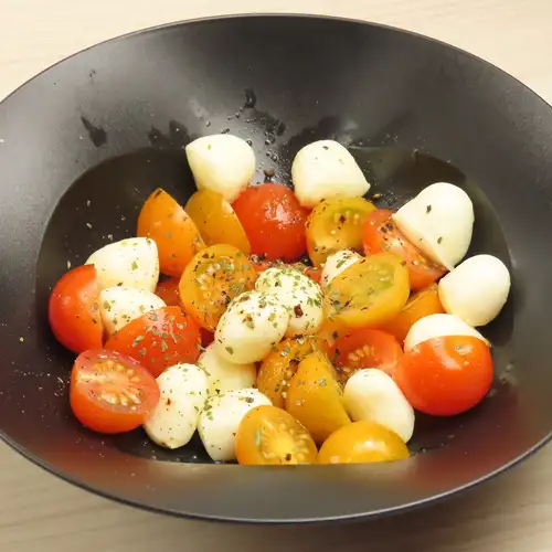 CAPRESE　カプレーゼ