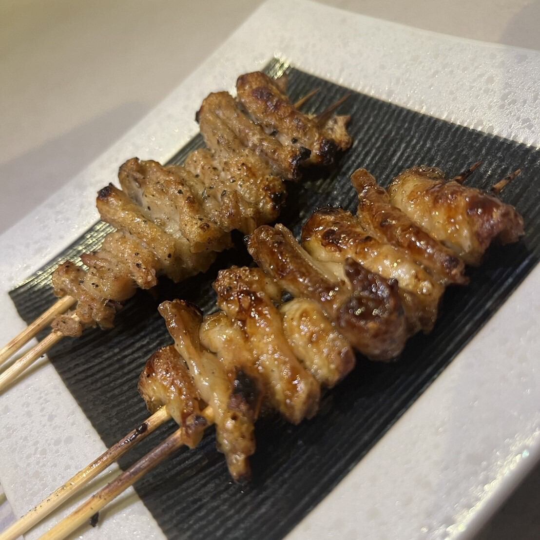 10月よりオープンした“焼き鳥　うたう”。是非ご利用ください