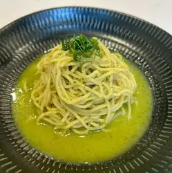 熱那亞風味冷麵配琥珀魚湯