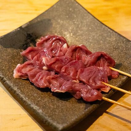 手作りと居心地の良さでリピートしたくなる心の繋がりを大切にする昔ながらの焼鳥店