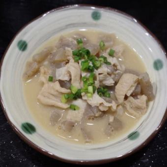 もつ煮込み