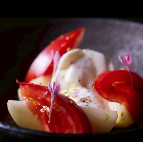 モッツァレラムースのカプレーゼ