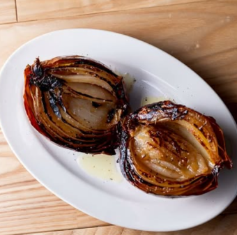 シンプルなローストオニオン