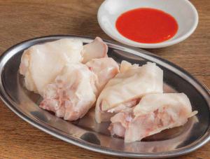 pig's feet