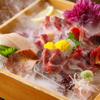 [Welcome and farewell party] All 9 dishes & 120 minutes all-you-can-drink [Mane Kaiseki course including cherry blossom meat sushi & grilled sushi, 6 types of horse sashimi, etc. 5000 yen