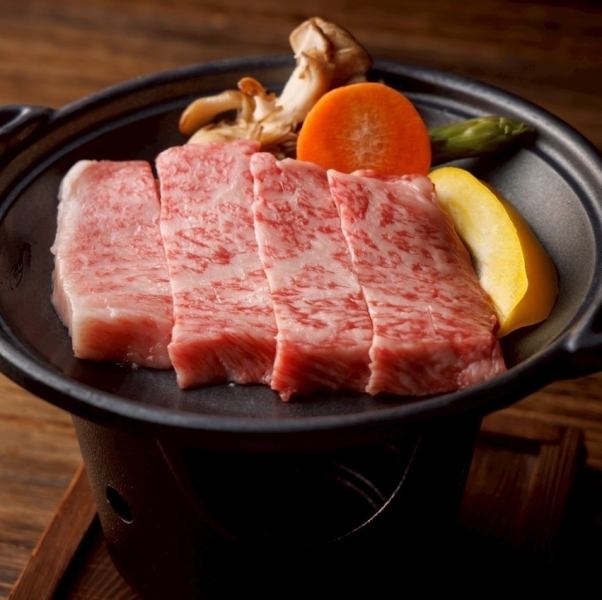 近江牛ロースの陶板焼き