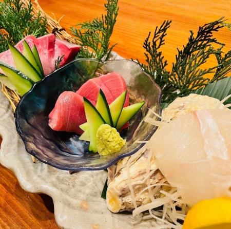 Today's carefully selected sashimi platter (three types)