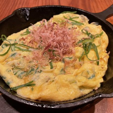 Teppan omelet with lots of green onions