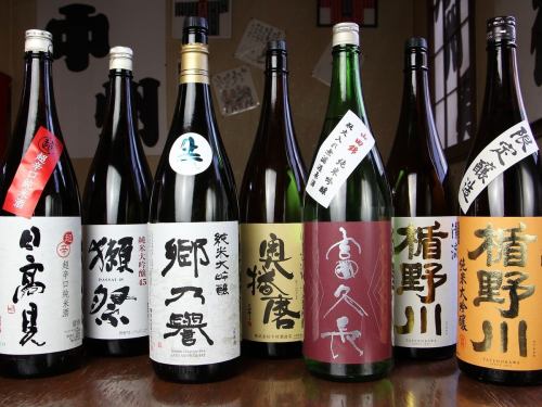 《種類豊富な日本酒》