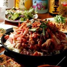 [2.5 hours all-you-can-drink◇Deluxe 242 types] 8-course "Peach Pork Iron Pot Course" containing the famous peach pork 6,050 yen (tax included)