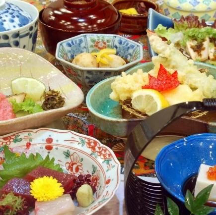 【更新方案】单人份“雅御膳配小锅”4,500日元（含税）★53%折扣，庆祝无限畅饮