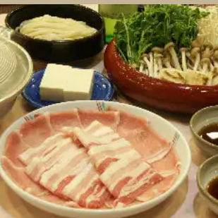 【包间套餐】松B套餐:猪肉火锅+畅饮 4,500日元(含税) 新年及年末聚会、迎新及欢送派对