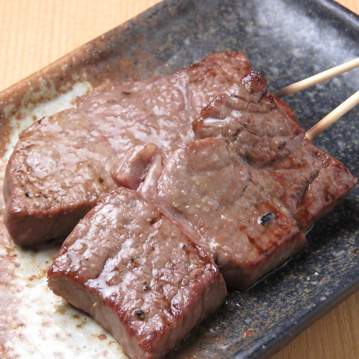 Right next to Shintenchi Park★ Courses available from 2500 yen (food only)! Perfect for a date!