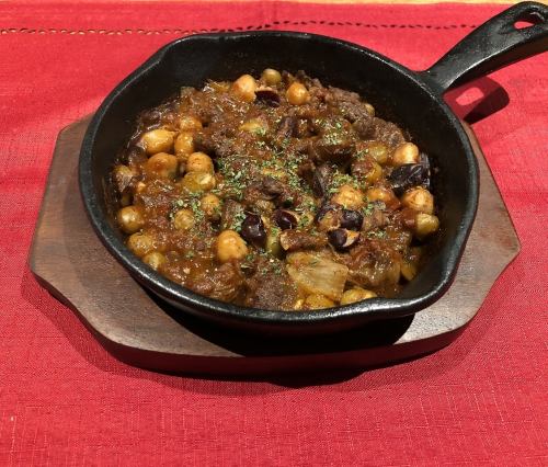 ◆Beef tendon stewed in chili and tomato sauce