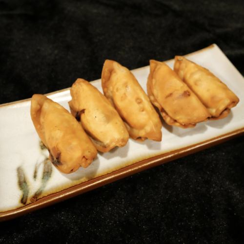 揚げ餃子