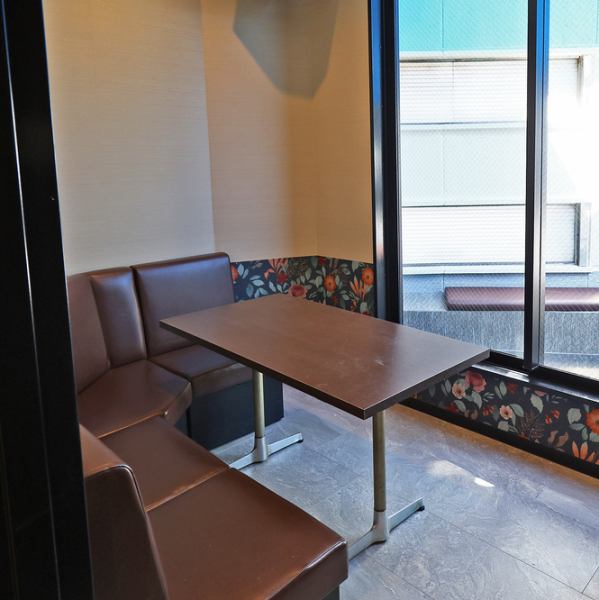 2～3名でのご利用から10名前後の中規模宴会！あらゆるシーンに対応できる個室を完備♪カラオケを楽しみながら本格的な料理で宴会を楽しめる特別な体験をご堪能下さい！