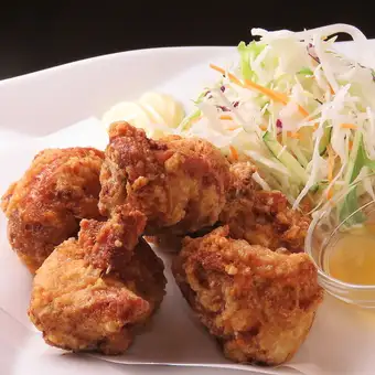鶏肉の唐揚げ/豚肉と木耳玉子炒め/豚肉とピーマンの細切炒め