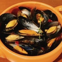 ムール貝の白ワイン蒸し