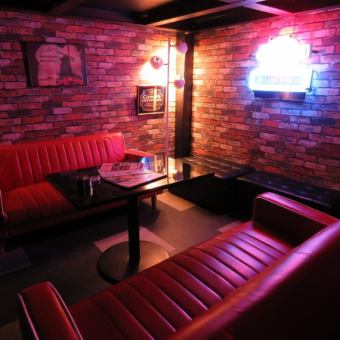 The hidden sofa seats under the loft are quietly semi-private rooms ♪ Ideal for various celebrations, as well as girls-only gatherings and small-scale banquets ★