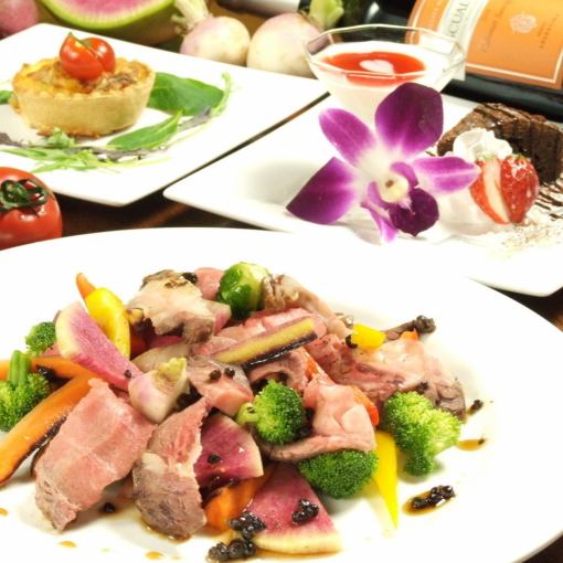 【豪华套餐】名品烤牛肉和主厨的创意鱼料理♪ 4,500日元（含税）附2杯饮料