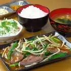 レバニラ定食