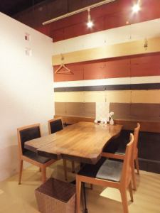 [1st floor] Have a great time at the spacious table♪