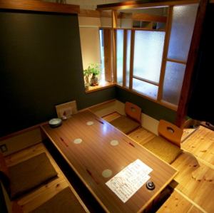 [2nd floor] Private rooms are available according to the number of people♪