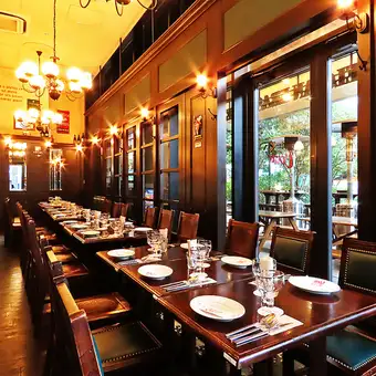 広々とした店内はくつろいでお食事をお楽しみいただけます！ご友人との集まりや女子会、ママ会などに是非ご利用ください♪