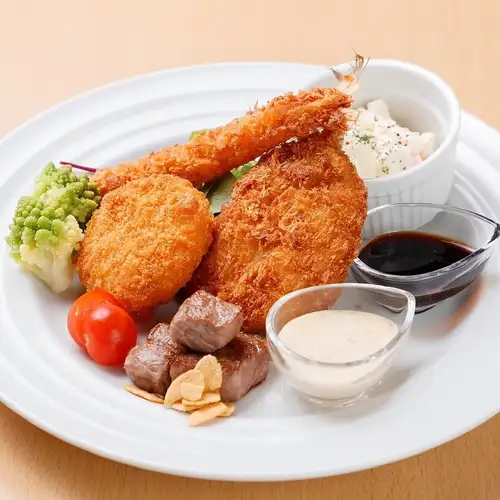 The adult lunch set is a must-try!