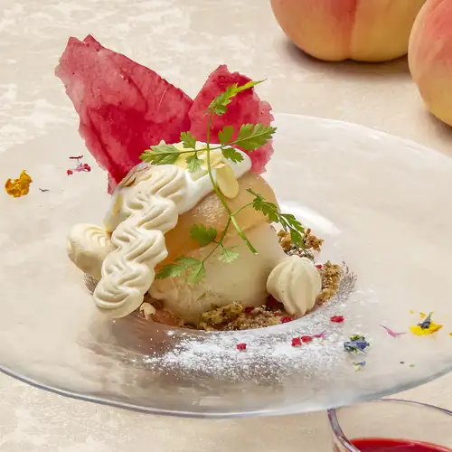 Peach Parfait in Love