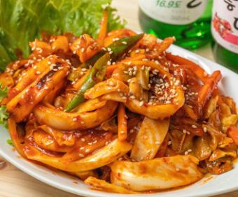 Stir-fried squid vegetables