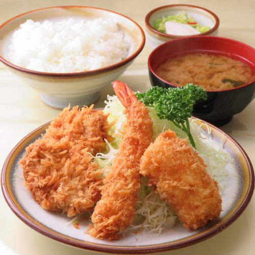 Okonomiyaki set meal (shrimp, mouthful, cream)
