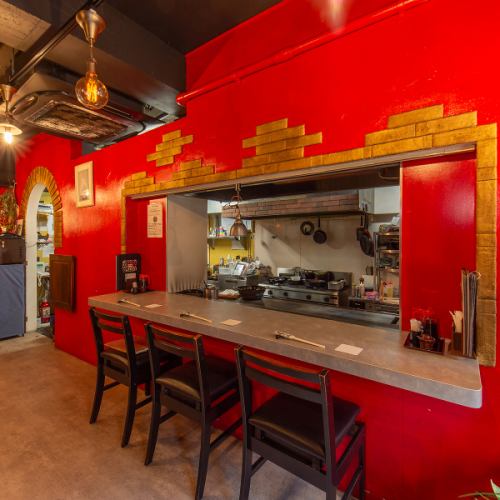 ドイツやスペインで腕を磨いたオーナーの鉄板料理！