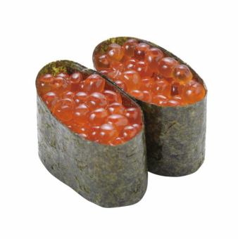 Two pieces of salmon roe (without cucumber)