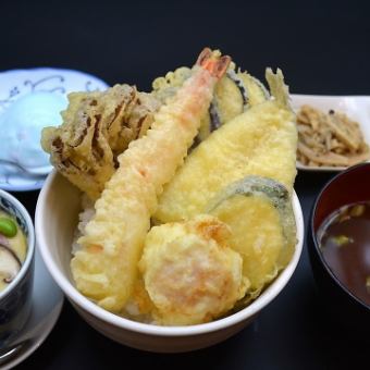 [餐食菜单] ■特制天妇罗盖饭（附茶碗蒸和甜点）■6道菜 1,980日元（含税）