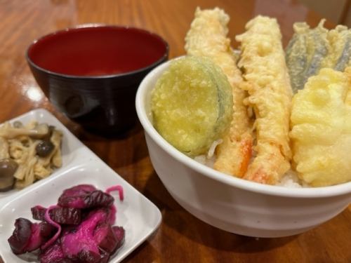 Special shrimp tempura bowl