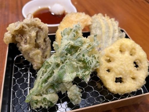 Assorted domestic vegetable tempura (5 items)