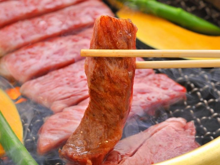 大切な日や特別な日に絶品の柔らか黒毛和牛ステーキはいかが？