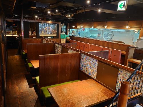 同ビル３Fに「離れ」OPEN！広々テーブル70席☆