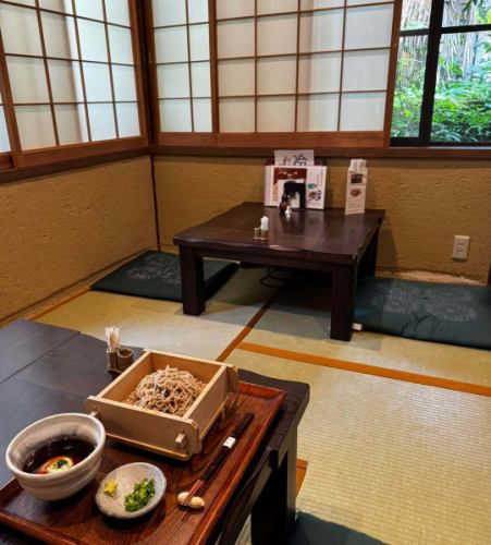🌌 6/15 晚上：烧酒！大麦“Muretsuru”、土豆“Kinpo”、荞麦面“Keizan”和“Gouki”、以及itawasa🍶
晚餐还有“别品神户”（1500日元）和“Tororo荞麦面”（980日元）！在内室✨

#御影晚餐 #御影中町荞麦面 #NadaSake
#京乐的御影晚餐