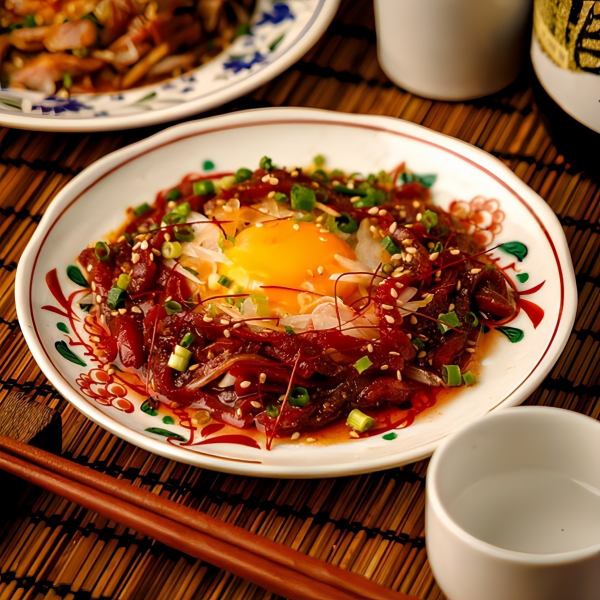 【◎国産地鶏使用】炭火焼き鳥や鶏餃子も♪高品質な鶏料理をコスパ良く楽しめる上野の人気店！