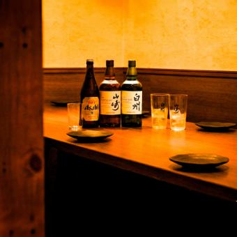 【12명~20분 대응 ◎완전 개인실에서 느긋하게 연회♪】기심 알려진 동료와 특별한 시간을 보내면 저희 가게에! , 명물 『닭 만두&흑돼지 만두』를 둘러싸면서 미술과 함께 분위기가 넘치는 ◎ 공간은 나무의 따스함과 세련된 인테리어로 통일♪ 대화가 자연스럽게 튀는 아늑한 장점도 매력입니다.