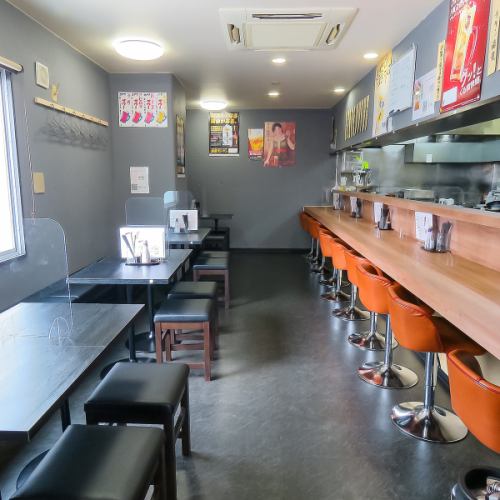 <p>[Spacious and calm interior ◎] You can enjoy delicious sake and handmade dishes in a cozy atmosphere! Please spend a relaxing time while enjoying food and alcohol.</p>