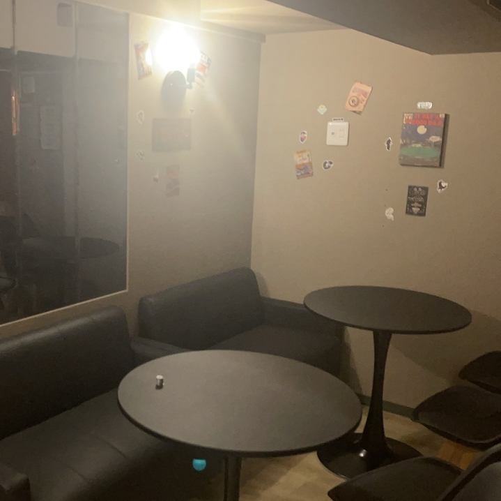 定番からマニアックまで、多種類のお酒を用意しております。