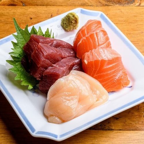 【得】刺身3点盛り(本マグロ入り)